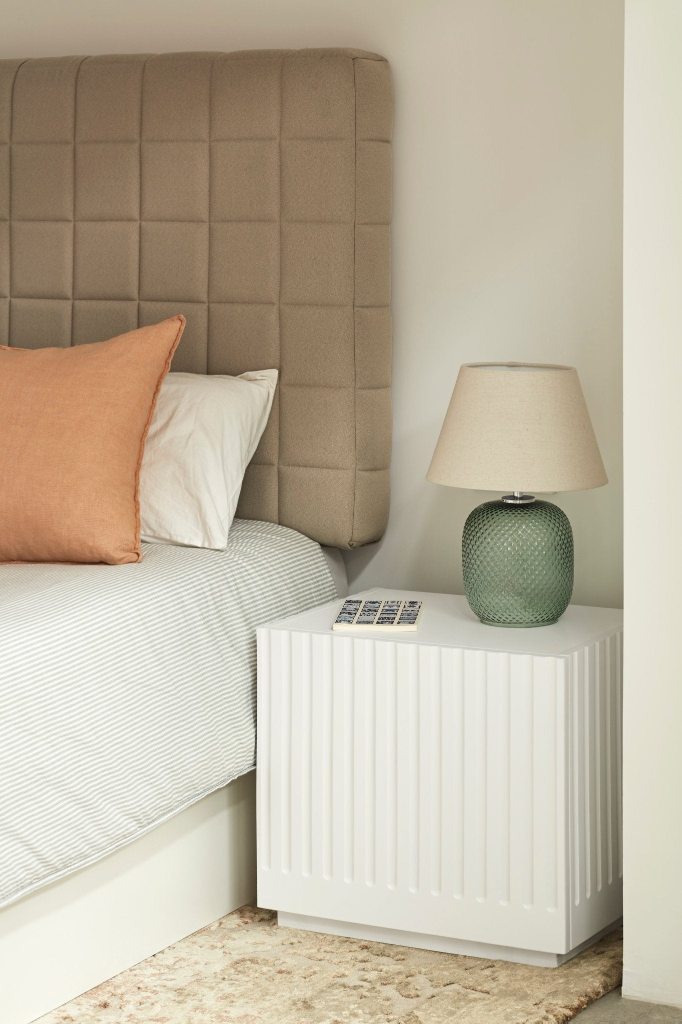 Doric Bedside Table - Ideal Furniture ES