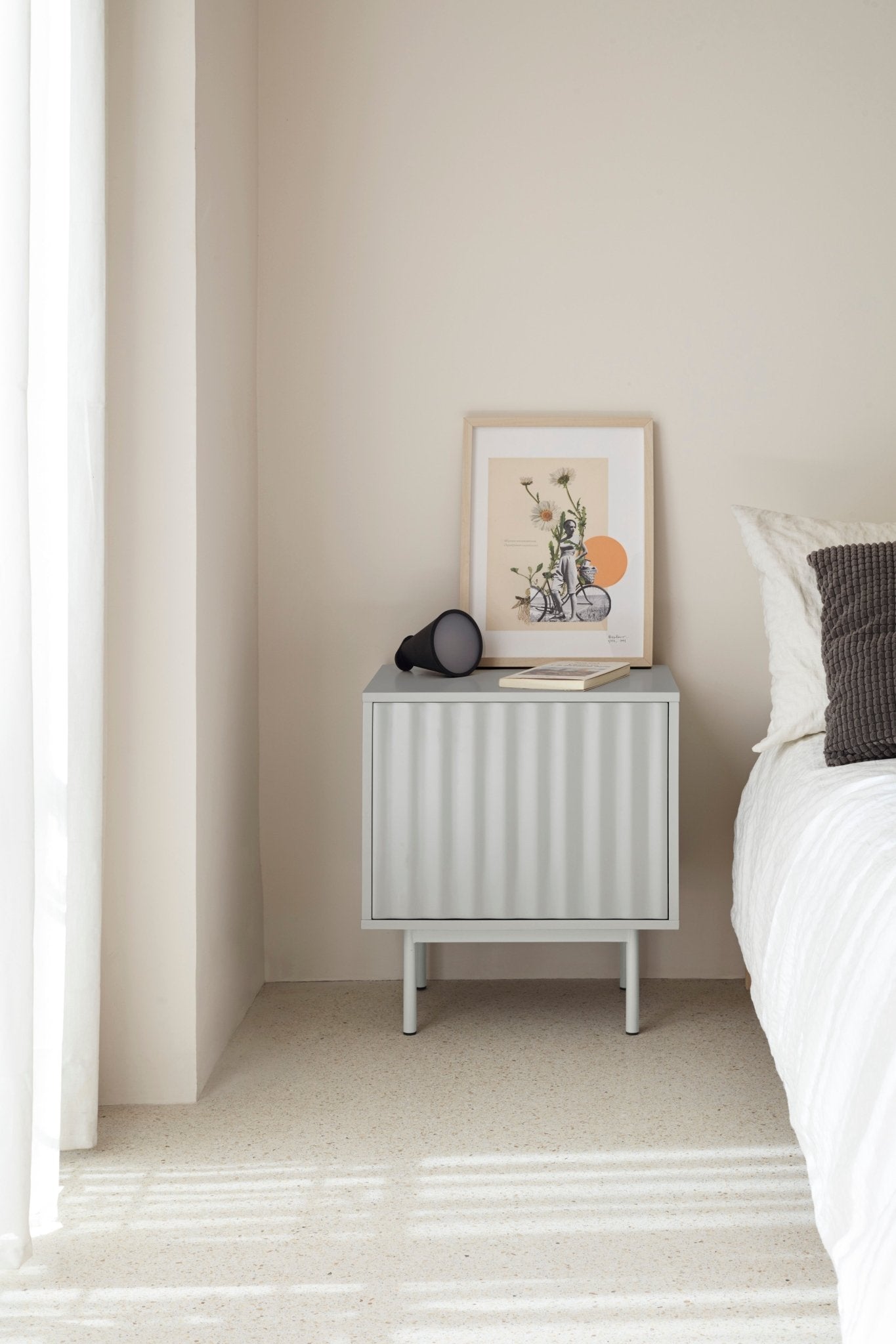 Sierra Bedside Table - Ideal Furniture ES