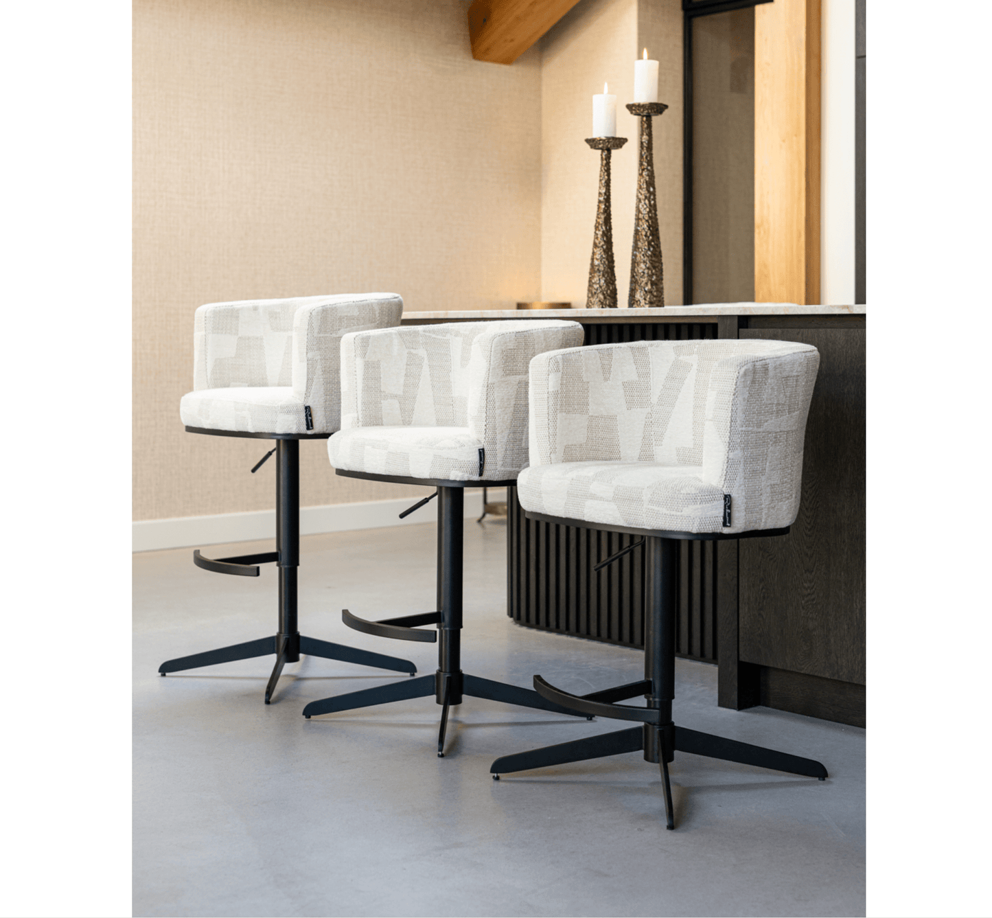 Cheyenne Bar Stool - Ideal Furniture ES