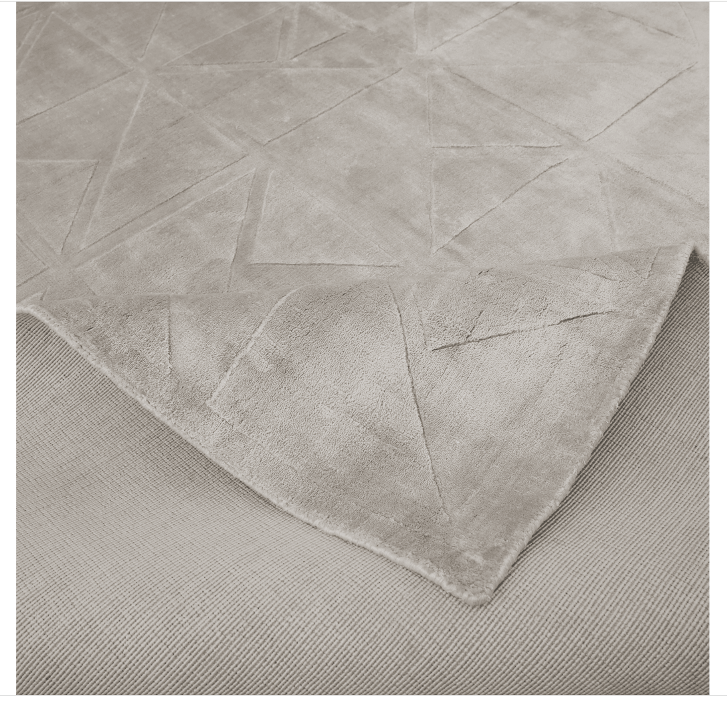 Yuna Rug - Ideal Furniture ES