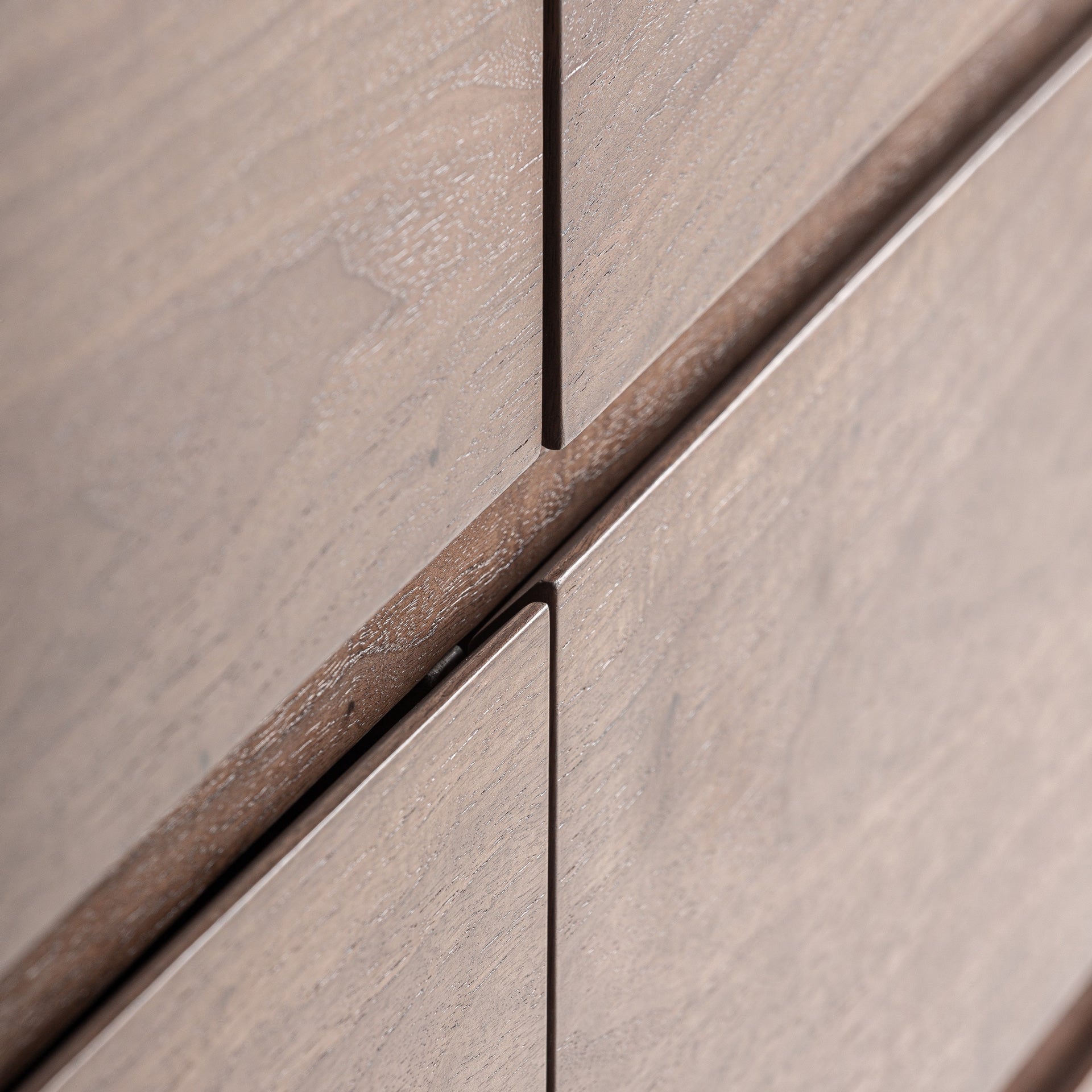 Stuetta Chest of Drawers - Ideal Furniture ES