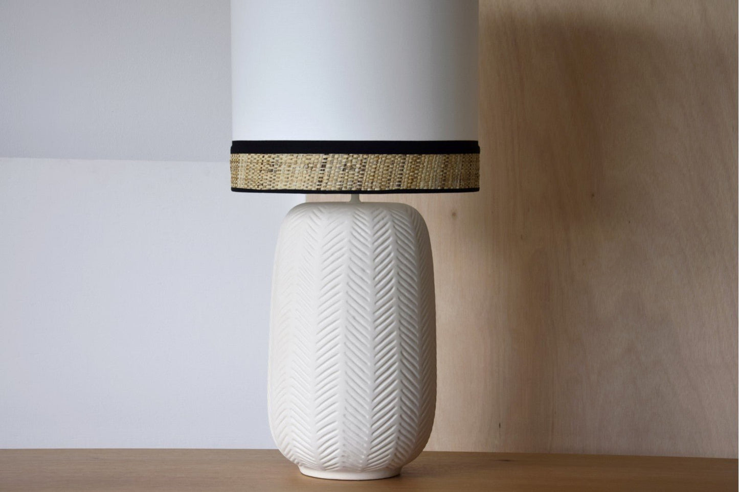 Cloe Lamp - Ideal Furniture ES