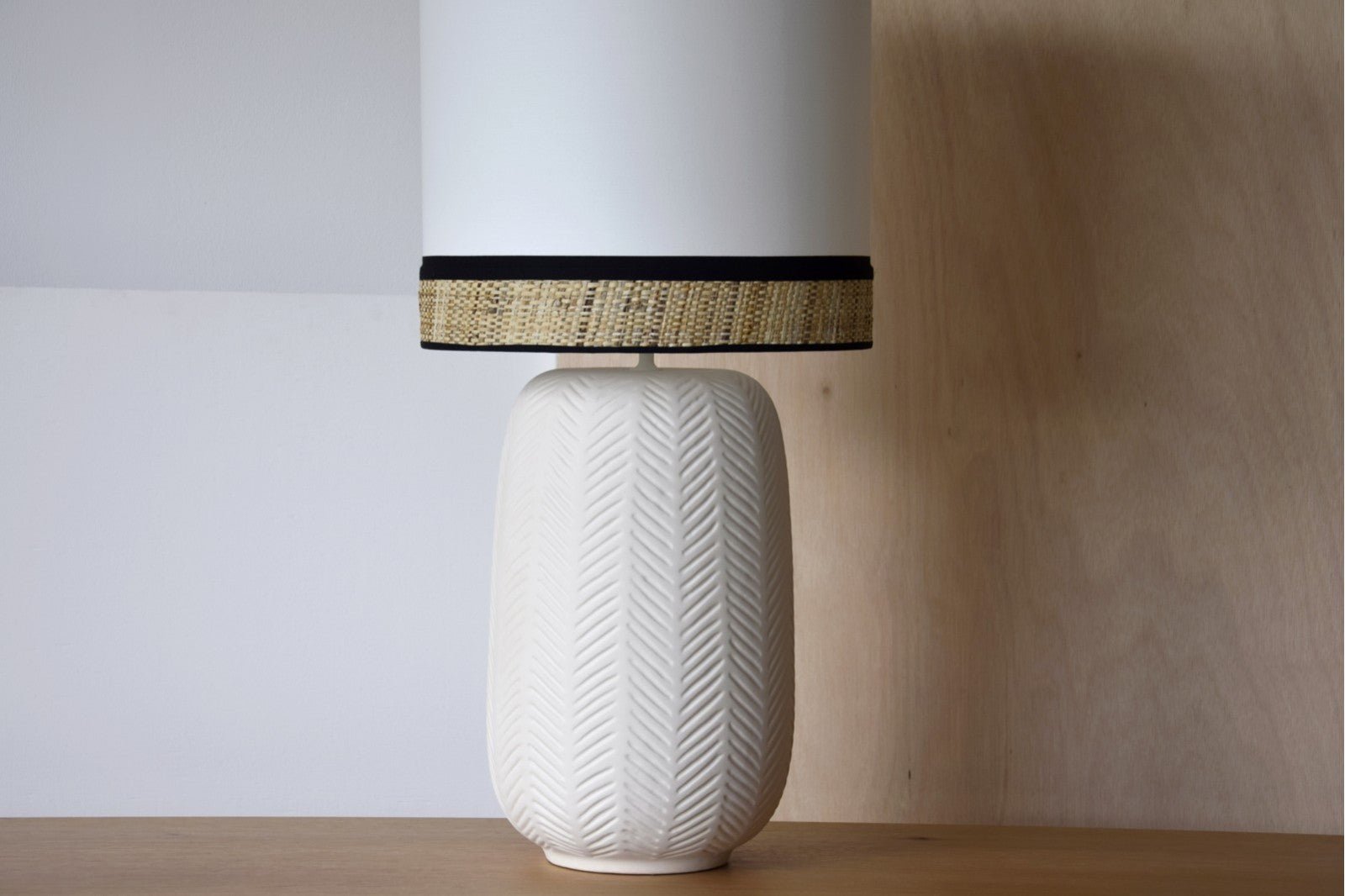 Cloe Lamp - Ideal Furniture ES