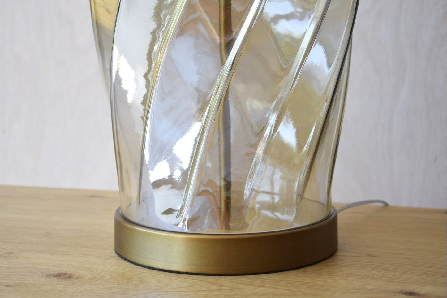 Twist Lamp - Ideal Furniture ES