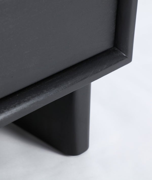 Demmin bedside table - Ideal Furniture ES
